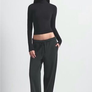 SKIMS COTTON FLEECE CLASSIC JOGGER | SPRUCE